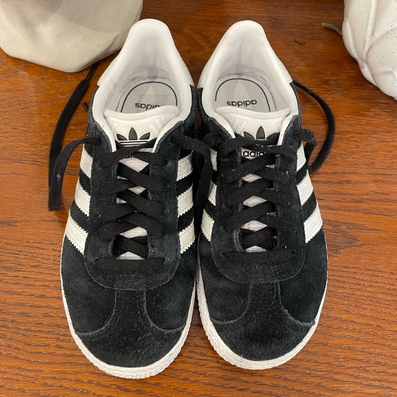 Adidas Gazelle Kids Suede Sneakers - Size US 12 - Picture 2 of 6